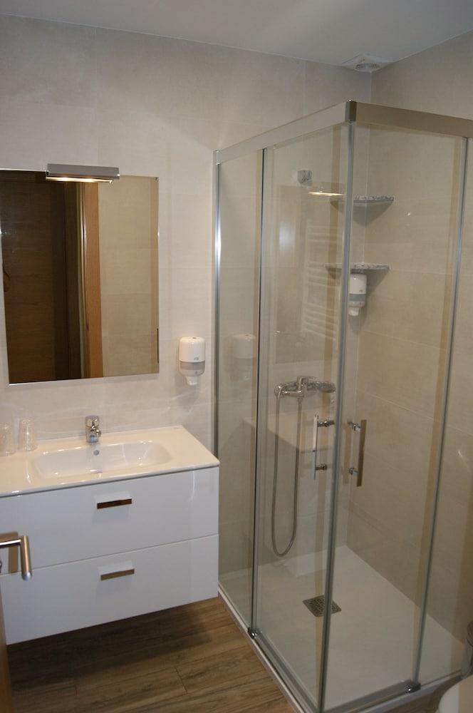 Apartamentos Camin De Pelayo Las Rozas المظهر الخارجي الصورة