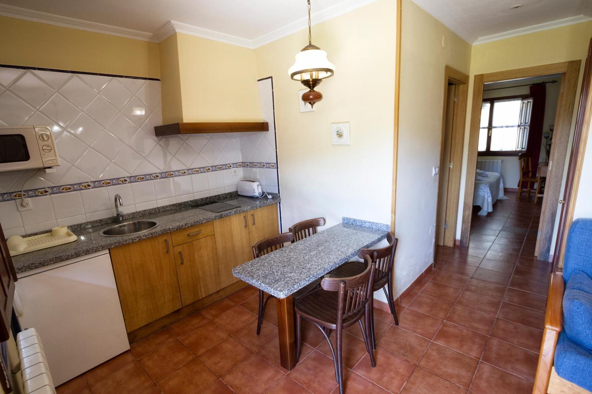 Apartamentos Camin De Pelayo Las Rozas الغرفة الصورة