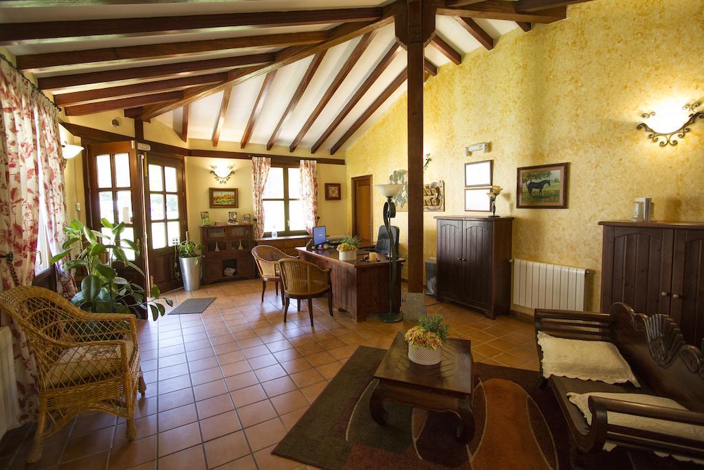 Apartamentos Camin De Pelayo Las Rozas المظهر الخارجي الصورة